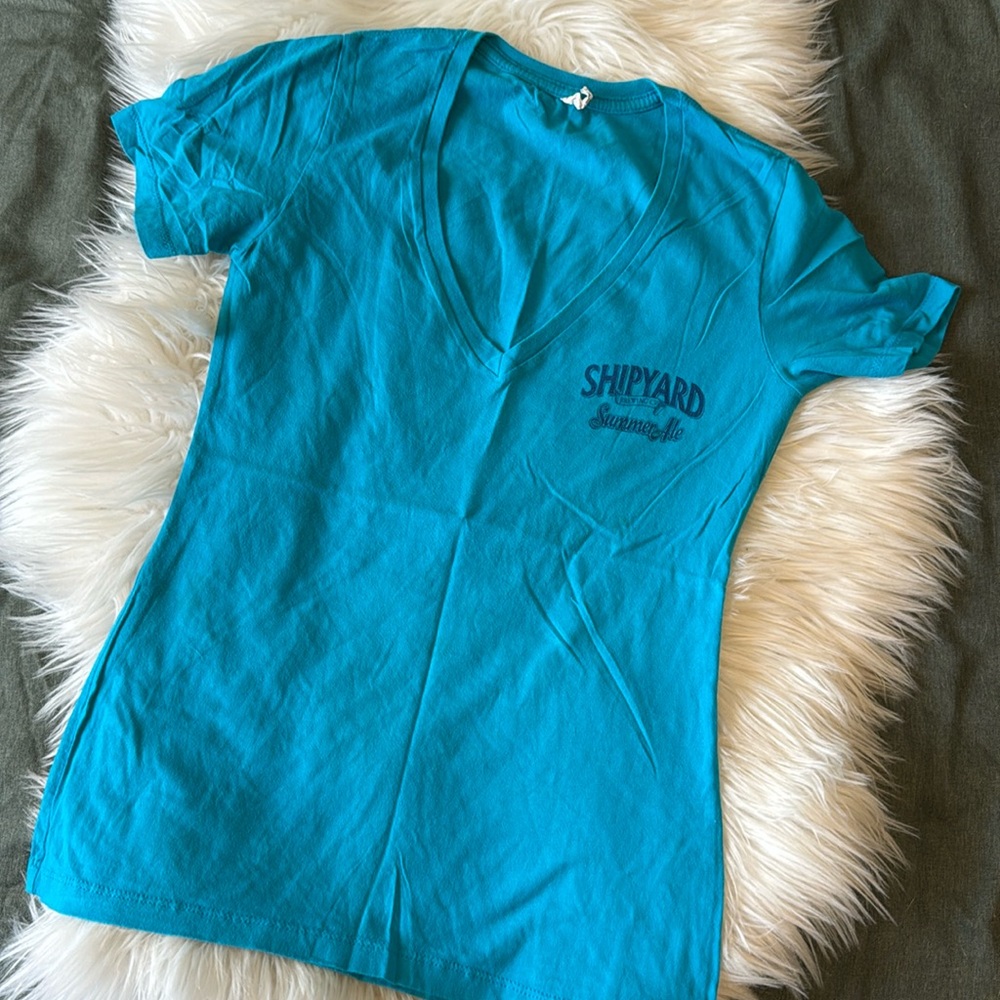 B r e w e r y • Shipyard beer tee